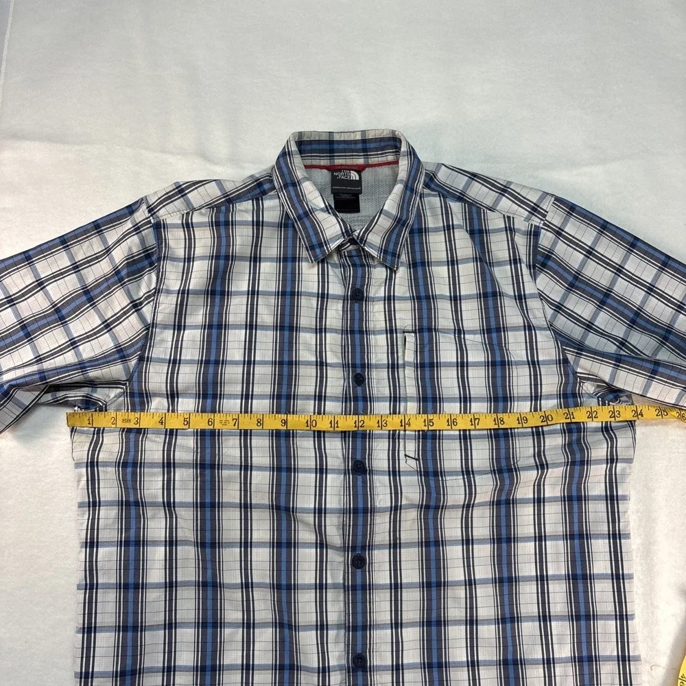 The North Face‎ Breathable Button Up Short Sleeve Shirt Blue And White- Large